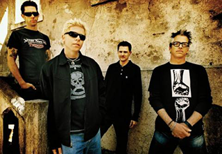 The Offspring, Bad Religion, Pennywise & The Vandals at Molson Amphitheatre