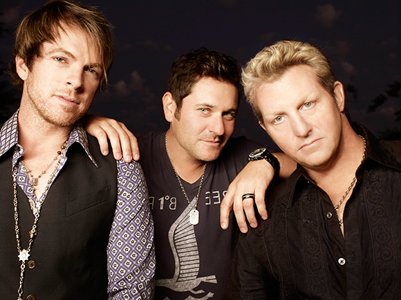 Rewind Tour 2014: Rascal Flatts with Sheryl Crow & Gloriana at Molson Amphitheatre