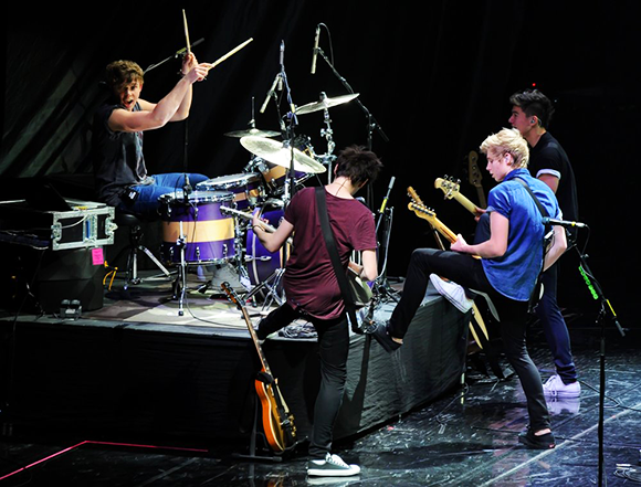 5 Seconds of Summer at Molson Amphitheatre