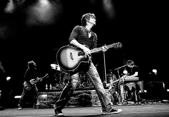 The Goo Goo Dolls, Collective Soul & Tribe Society at Molson Amphitheatre
